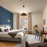 9hotel Cesari 4* Řím