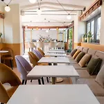 9hotel Cesari Hotel 4*