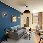 9hotel Cesari 4*