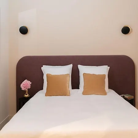 9호텔 세자리 4*