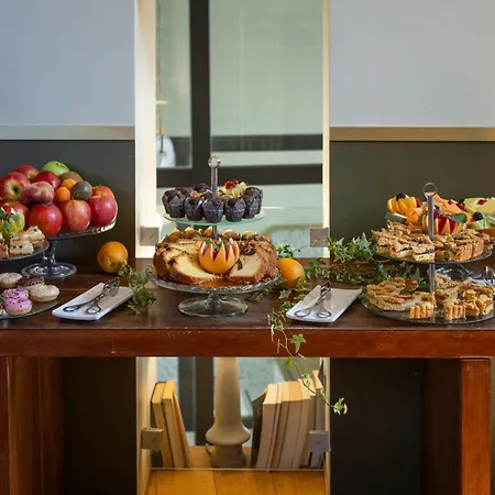 9hotel Cesari Hotell 4*