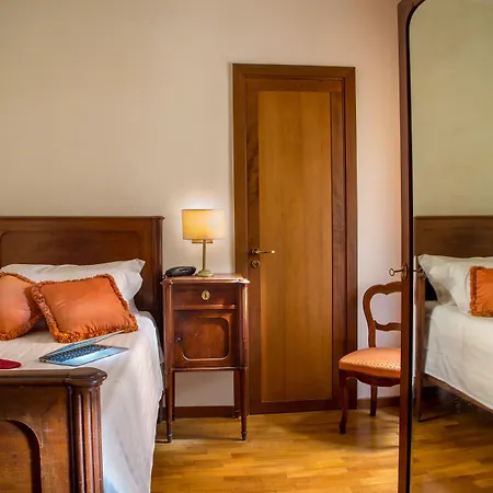 Hotell 9hotel Cesari