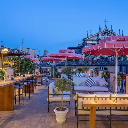 9hotel Cesari Hotell 4*