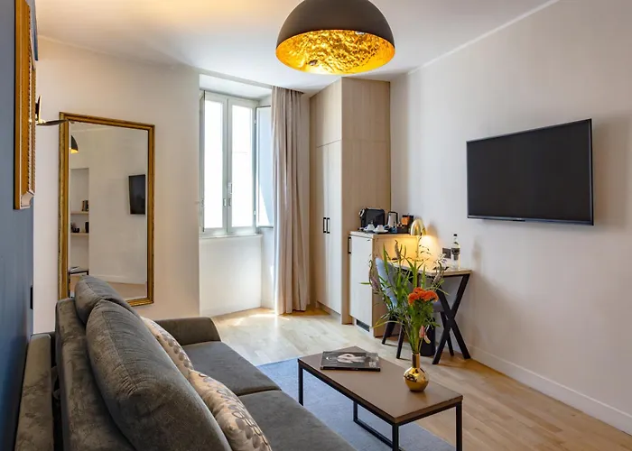 מלון 9hotel Cesari