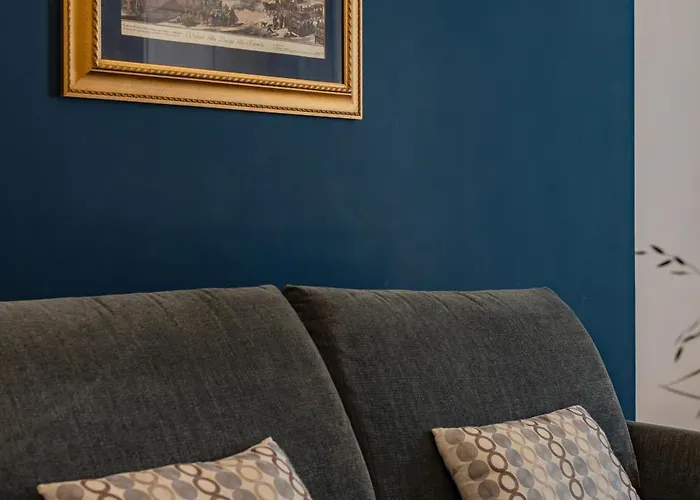 9hotel Cesari מלון 4*