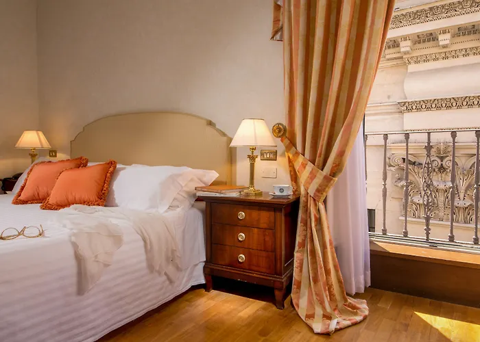 9hotel Cesari מלון