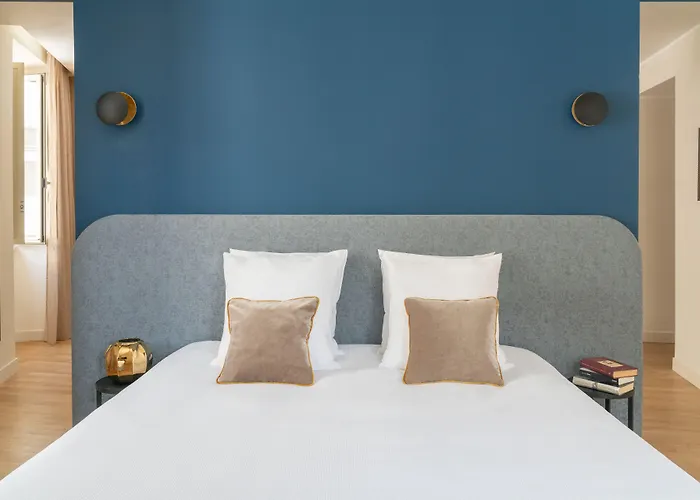 9hotel Cesari מלון רומא