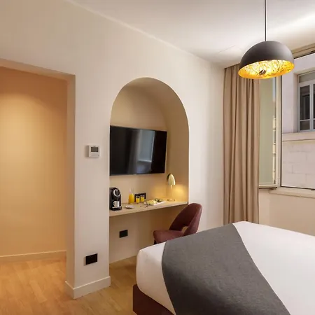 9hotel Cesari 4* Rome