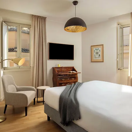 9hotel Cesari Hotel 4*