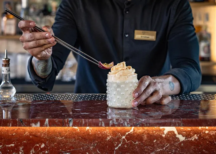 9ホテル チェーザリ 4* ローマ