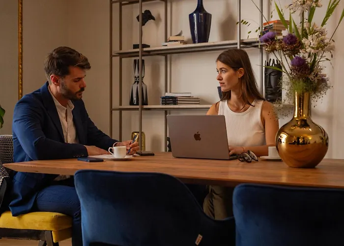 9hotel Cesari 4* Rome