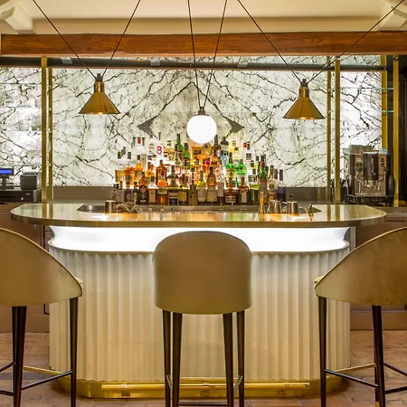 9hotel Cesari Roma