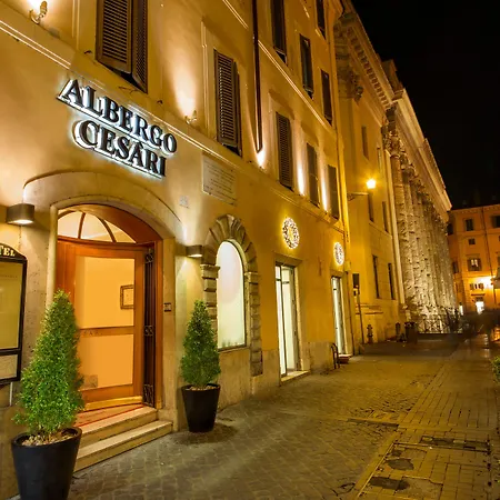9hotel Cesari Hotel 4*